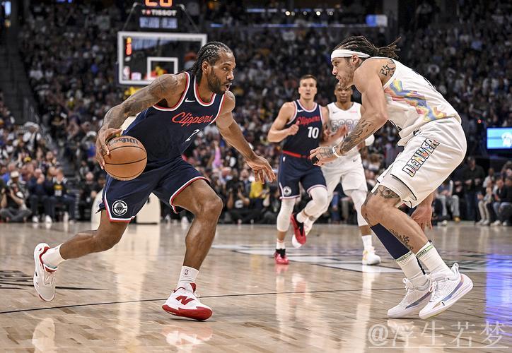 4月30日季后赛:掘金战快船 默里高光时刻 4月30日季后赛:掘金战快船 默里高光时刻